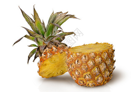 异国情调有机的白色切半菠萝在白色背景上隔离切半菠萝在白色上隔离图片
