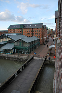 工业的美丽Gloucester码头典型仓库大楼日落景象水路英语图片