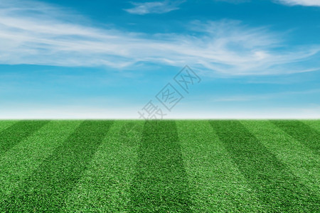 蓝色天空背景的有条状草场抽象的有条纹成功图片
