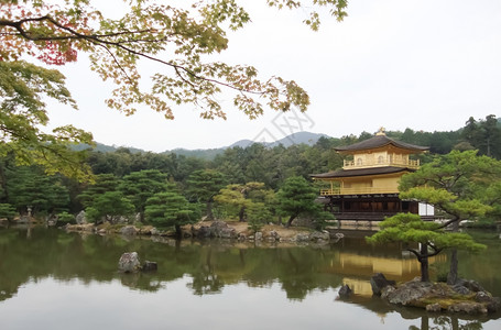 京角寺历史建筑学反射图片