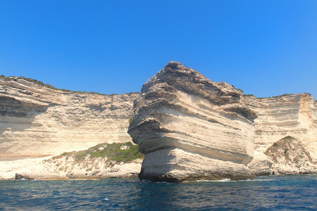 岩石自然法国科西嘉岛南海岸的岩层和岛屿地中海图片