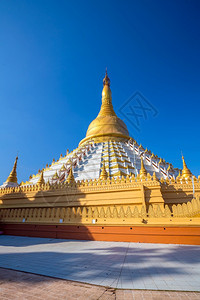 建筑学著名的缅甸巴果蓝天马哈扎迪塔文化图片