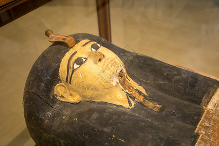 古老的在埃及开罗图坦卡蒙斯库棺材博物馆法老图片