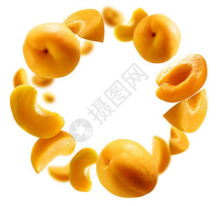杏子漂浮在白色背景上成熟的水果在飞行中成熟的水果在飞行中圆形的生颜色图片