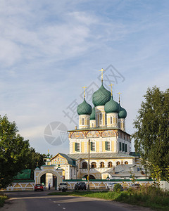 俄罗斯亚拉夫尔地区图塔耶市复活大教堂Tutaev圆顶雅罗斯拉夫尔建筑学图片
