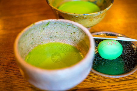 东方的放传统京都式日本茶馆绿色叶亚洲人背景图片