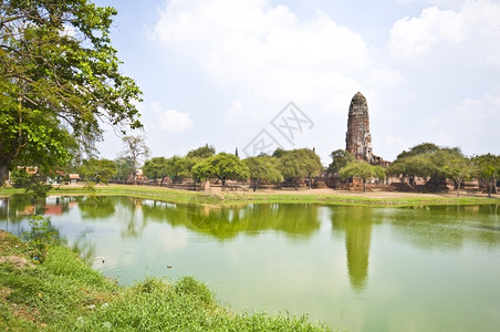 宝塔帕佛教大城府玉寺遗址的一部分图片