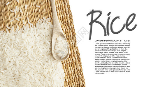食物一顿饭亚洲没有煮熟的白大米用木勺子在稻草背景上烹饪图片