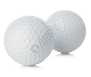 单身的圆形活动在白色背景上孤立的高尔夫球特写图片