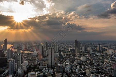 街道高的曼谷泰国市航空视图曼谷市中心图片