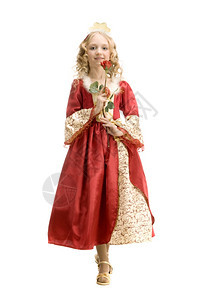 头发小环美丽的女孩穿着长金发的穿着公主服装在白色背景的红玫瑰色和黄金帝国礼服常设图片