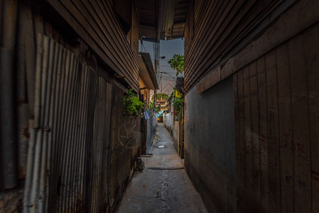住房简单泰国曼谷贫民窟中的生活泰国污水图片