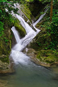 岩石泰国的瀑布流河北碧府图片