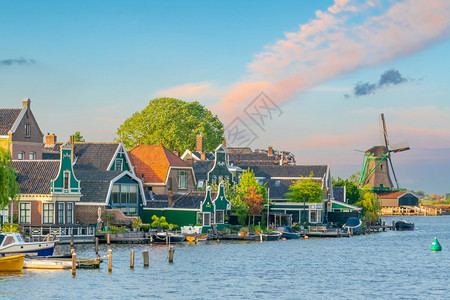 暮目的地荷兰阿姆斯特丹日落时荷兰阿姆斯特丹传统古老村庄风车达屈农村图片