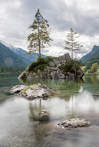 美丽的山川风景图片