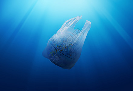 象征水下内装全球模型的塑料袋环境污染生态图片