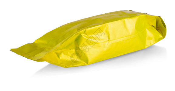 铝小袋白色背景孤立的空白金黄色塑料袋食品包装物盒子图片