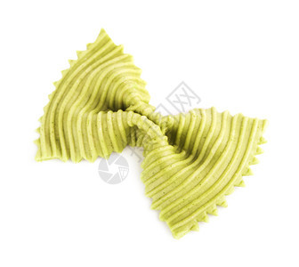 食物意大利照片白色背景上孤立的原始绿色弓领面条食RawBowTiePasta图片