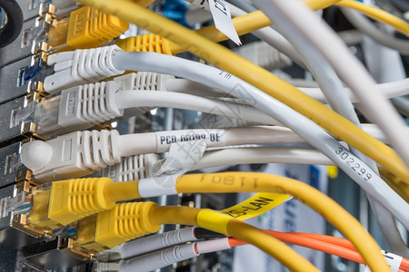 控制板架子网络中枢和以太电缆的关闭链接图片
