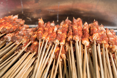 串好的肉串图片