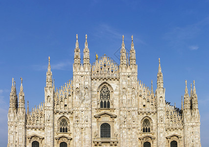 游客意大利米兰圣玛丽诞大教堂Basilica意大利米兰旅游外部的图片