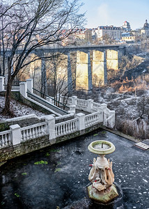 KamianetsPodilskyi乌克兰0172KamianetsPodilskyi城市公园在初冬的早晨城市公园乌克兰楼梯城堡图片