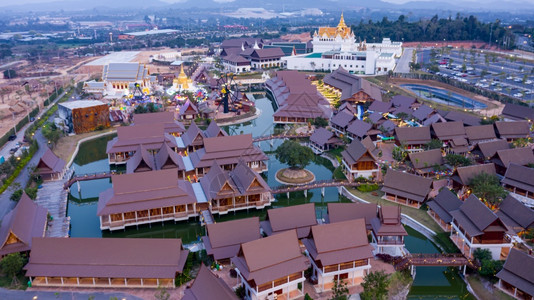 金的Siam是位于泰国巴塔亚的新传统文化公园位于泰国的Pattaya寺庙传统的图片
