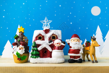 为了用于圣诞节装饰的儿童玩具十二月寒冷的图片
