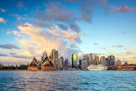 目的地澳洲雪梨市下天际线日出歌剧图片