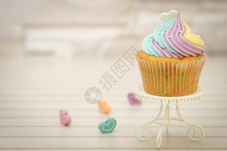 有创造力的糕点甜Cupcake饼的装饰美极了光亮明AF点选择图片