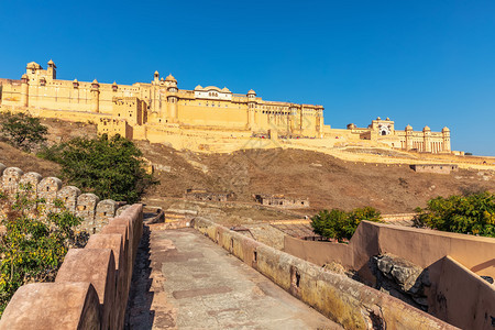 城市景观印度著名的琥珀堡斋浦尔从阿米长城看印度教吸引力图片