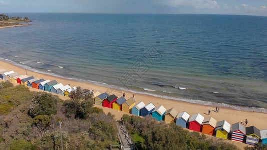 小屋布莱顿景观BrightonBeachBoxes澳大利亚维多州冬季空中全景图片