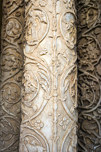 柱廊装饰在巴勒莫蒙雷阿教堂修道院的柱子上意大利西里巴勒莫Monreale修道院Cloister专栏巴勒莫欧洲图片
