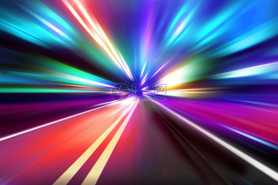 街道隧夜间公路上的速度运动模糊图片