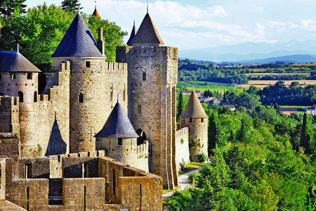 受欢迎的历史卡尔松Carcassonne欧洲最大的中世纪城堡和墙法国旅行和历史里程碑图片