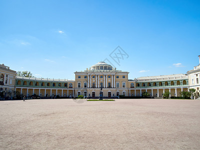 纪念碑地标正面2019年5月4日在俄罗斯圣彼得堡帕夫洛斯基巴的保罗皇帝宫图片