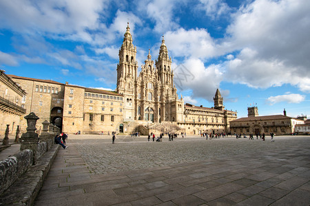2019年月日西班牙圣詹姆斯奥布拉多伊罗广场教堂的圣地亚哥德孔波斯特拉SantiagodeComppostela建筑学老的遗产图片