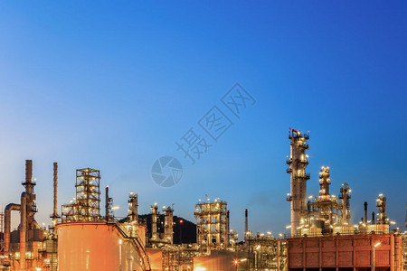 石油化工炼厂的重制造业技术图片