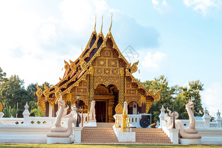 雕像美丽的Lanna泰神庙宗教场所亚洲人兰纳图片