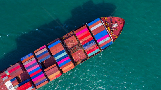 集装箱船全球商业货运进出口物流和集装箱船运输空中查看集装箱货物运海在全球上世界港口图片