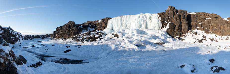 美丽欧洲冰岛廷韦利尔公园内冻结的瀑布Oexarfos辛格维利尔清除图片