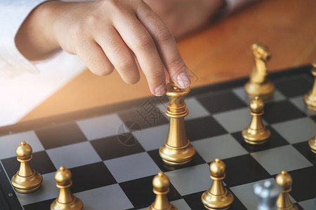 移动独特具有象棋盘游戏策略和竞争的商业管理者股票图片