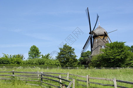 丹麦一家博物馆传统木制风力厂传统木制风力厂丹麦博物馆传统的地标阿尔滕堡图片