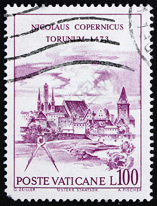用过的梵蒂冈大约1973年梵蒂冈印有一张邮票展示了年左右的波兰天文学家尼古拉哥白的托伦景观陈年办公室图片