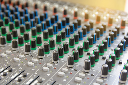 生产专业的音乐会效控制按钮声音器按钮以调整音量图片