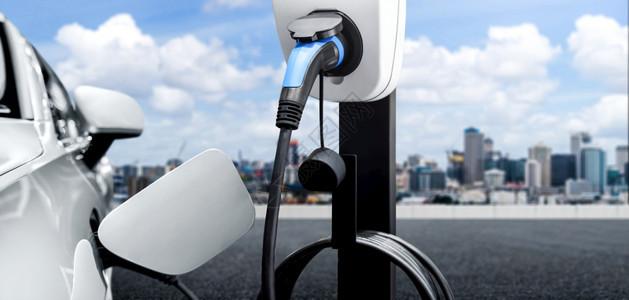 电池现代的车辆在绿色能源和生态旅行的概念中电动发由可持续资源生产向充电器站供应力以便减少动汽车在绿色能源和生态旅行概念中的二氧化图片