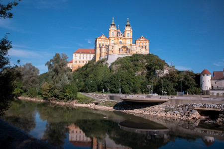 StiftMelk本笃会修道院世界遗产奥地利修道院美丽的景色历史名胜美丽的本笃会修道院美丽的景色历史名胜梅尔克老的宗教图片