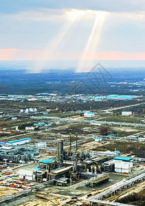 碳力量城市的石油化工和炼厂对石化工和炼厂的业景观地貌图片