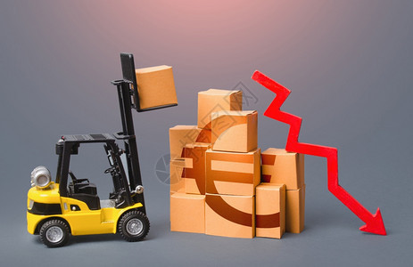 要求行业带有欧元符号和红色向下箭头的货箱贸易和运输业收入下降工生产进口出国民经济下降困难平衡图片