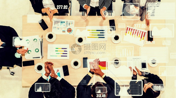 人们手企业员工会议中商务人士的创意视觉营销数据分析和投资决策的数字技术概念企业员工会议中商务人士的创意视觉友谊图片